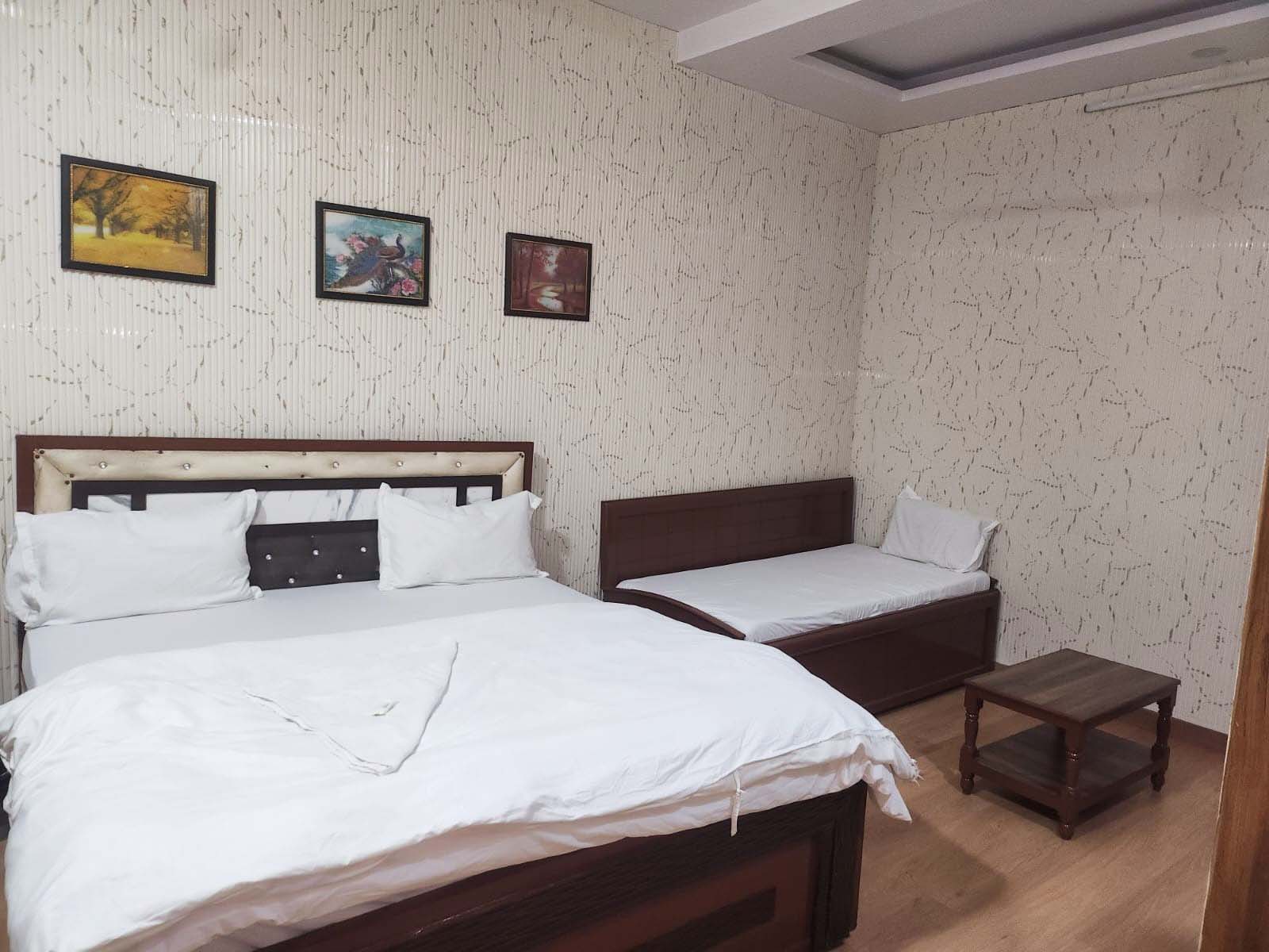 Deluxe AC Room